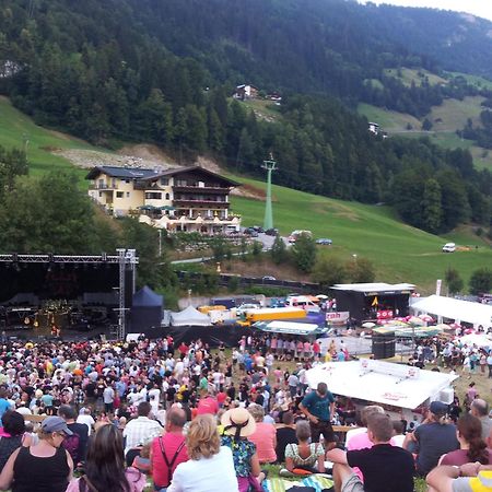 Appartementhaus Zillertal By Piaunddirk Finkenberg Dış mekan fotoğraf