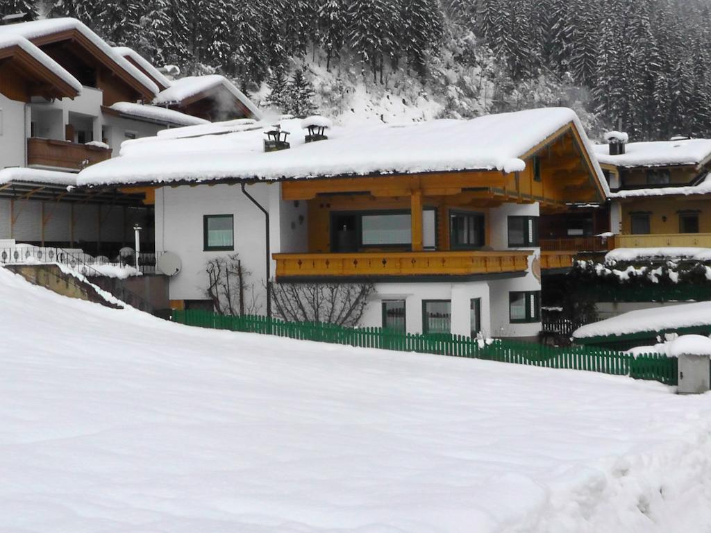 Appartementhaus Zillertal By Piaunddirk Finkenberg Dış mekan fotoğraf